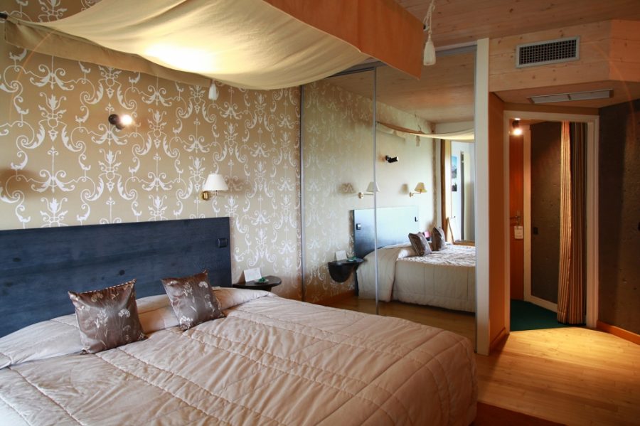 Hotel Des Cimes St Bonnet Le Froid Hotel Des Cimes St Bonnet Le Froid